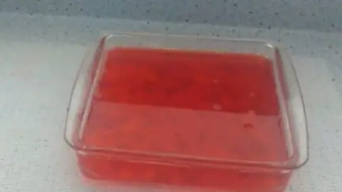 Jello With Fruit Cocktail