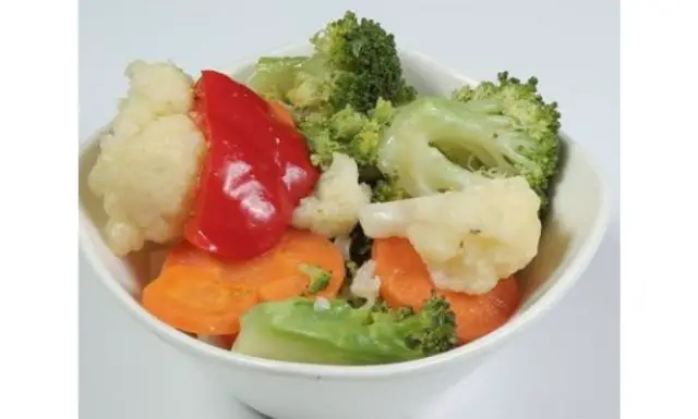 Steamed Vegetables For Cry Baby Noodles AS A Side Dish