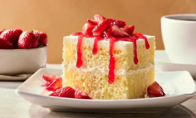 Olive Garden Strawberry Cream Cake Recipe
