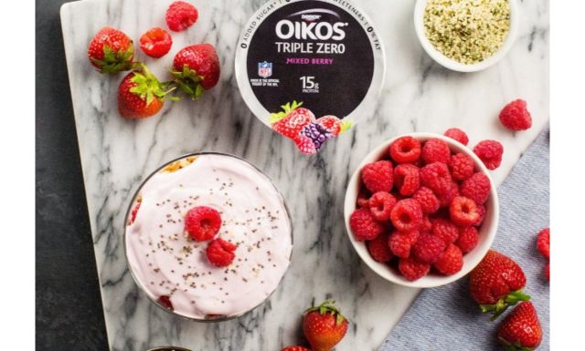 Greek Yogurt And Fresh Fruits For Kidney Detox Juice As A Side Food
