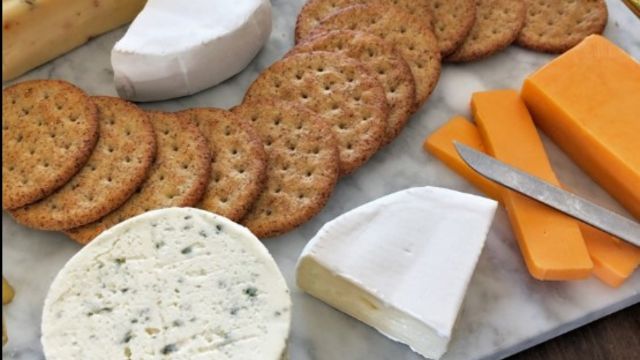 Coochie Juice Recipe Cheese And Crackers For Coochie Juice As A Side